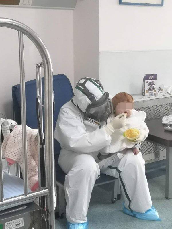 上海最小新冠肺炎患儿痊愈！7月龄宝宝今出院，住院17天无发烧