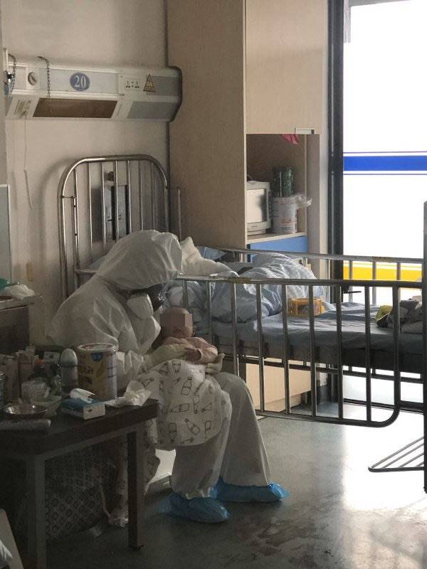 上海最小新冠肺炎患儿痊愈！7月龄宝宝今出院，住院17天无发烧