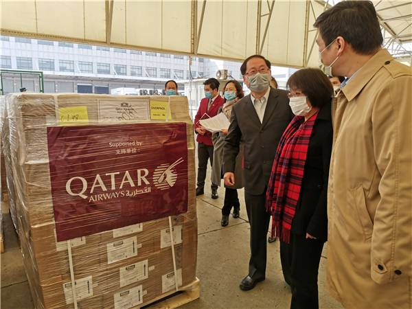 感谢那一抹勃艮第红！卡塔尔航空集团货运包机向上海市捐赠防疫物资