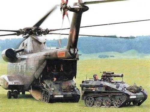 世界现役最小的坦克，一架直升机就能装下两辆，小巧玲珑