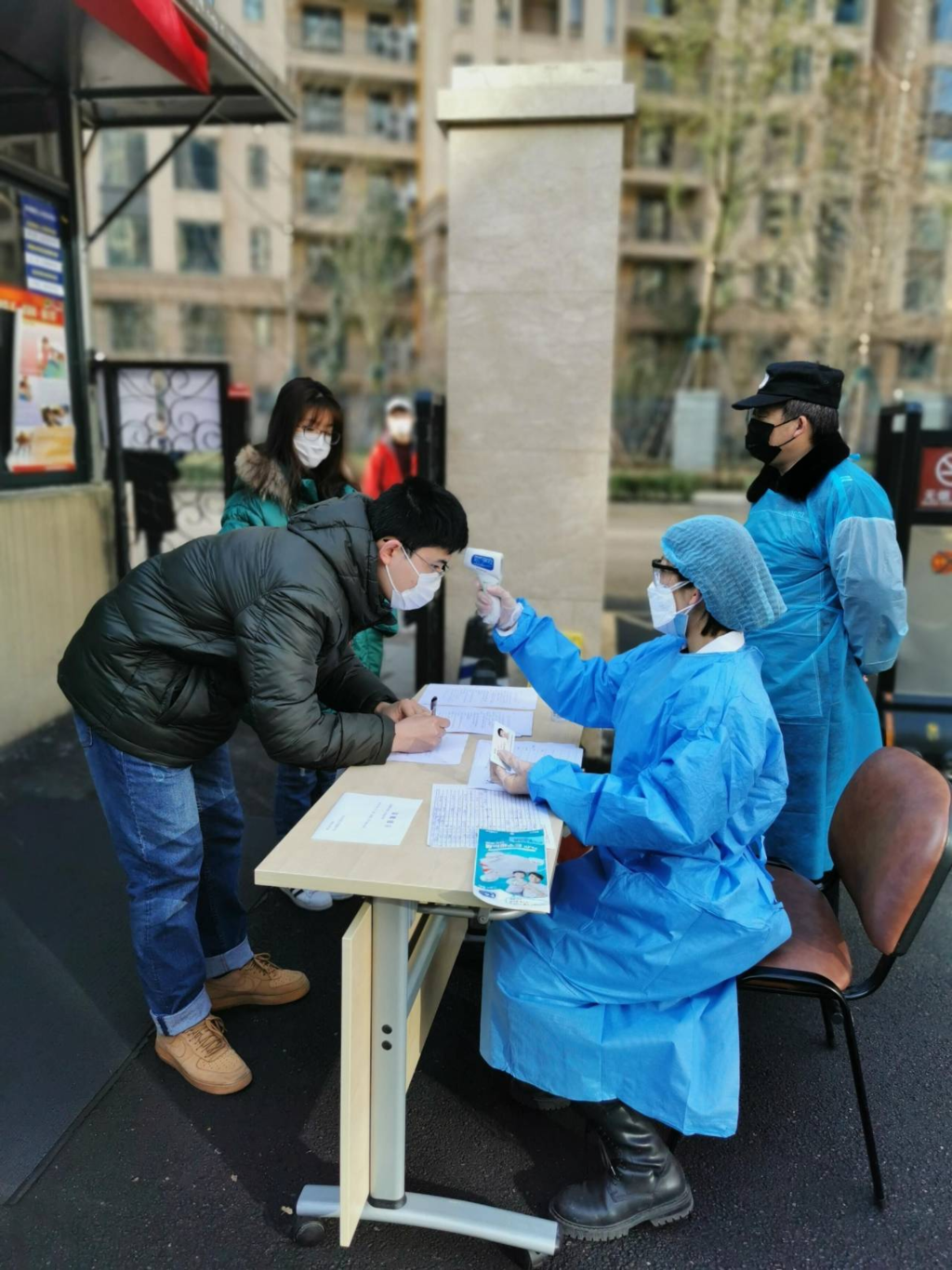 工会积极组织动员 锦江区东大社区卫生服务中心筑牢“战疫墙”